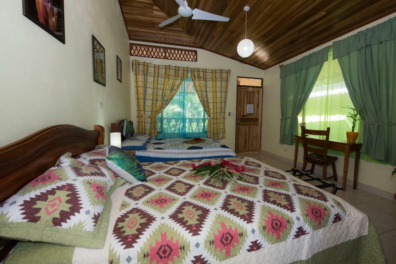Hotel Sunshine Caribe Puerto Viejo de Talamanca Екстериор снимка